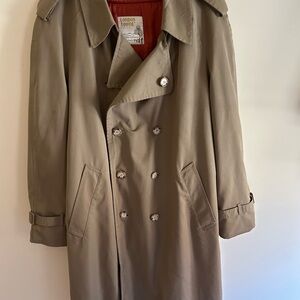 Mens London Towne  Tan Trench Coat size 42R